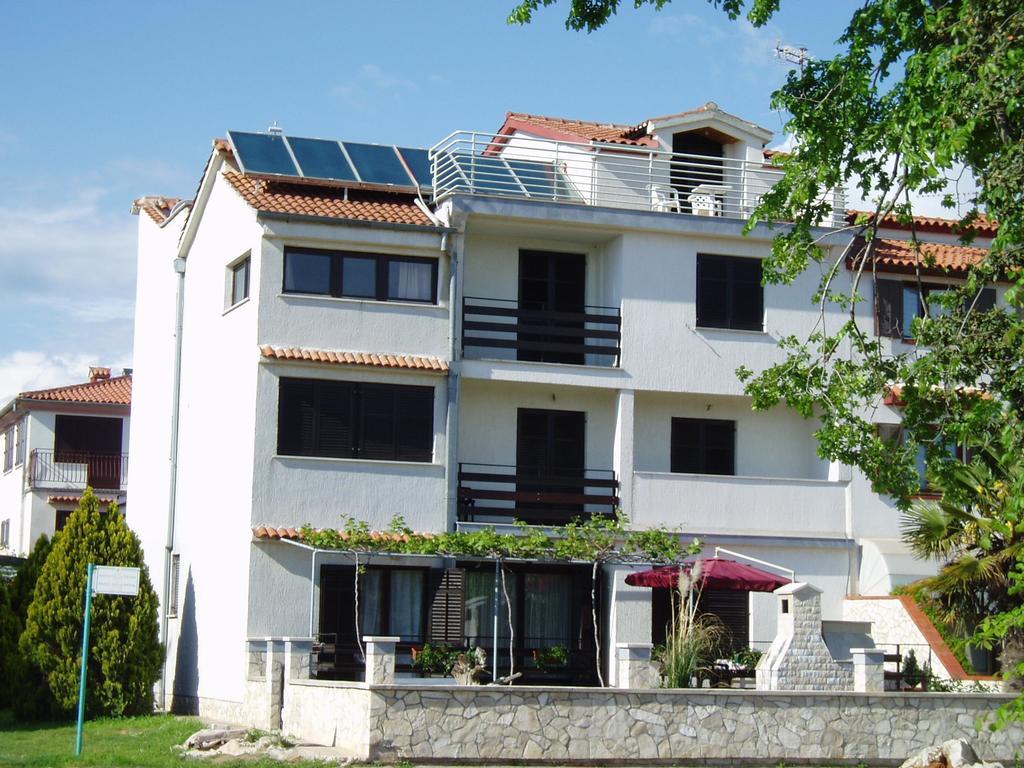Apartments Natali Ровинь Экстерьер фото